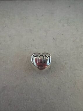 Chamilia Sterling Silver Mom Charm 925